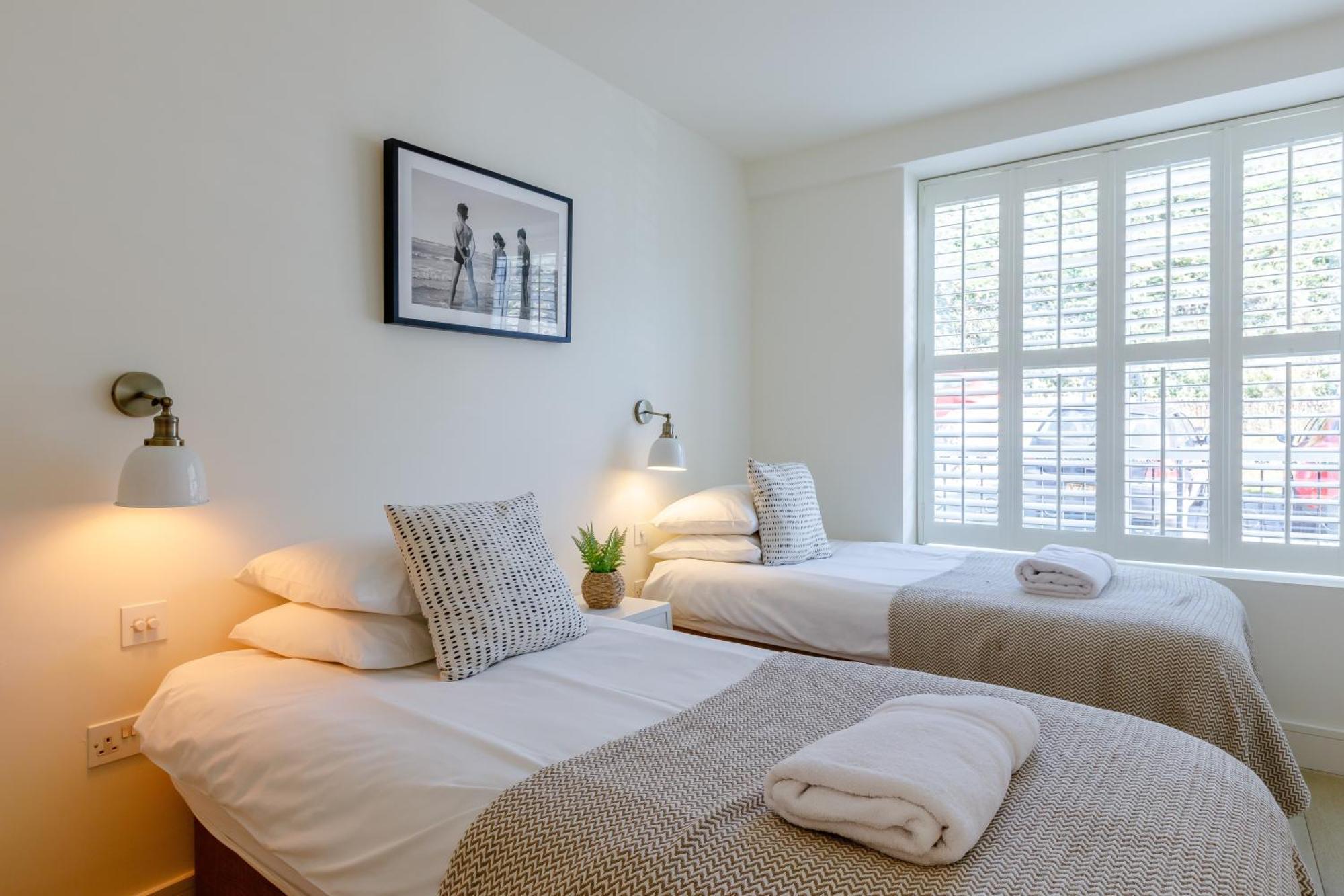 Saunton Apartment *