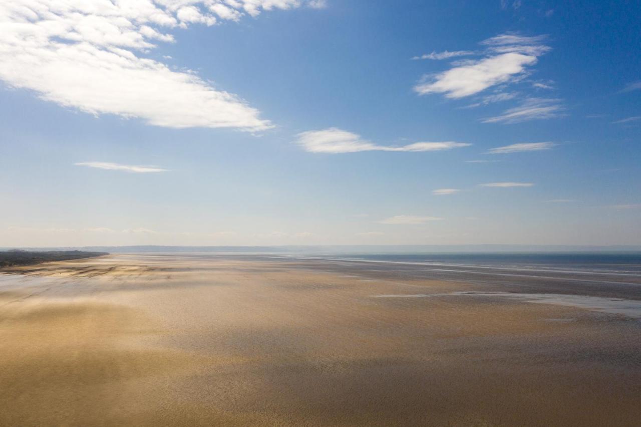 Saunton